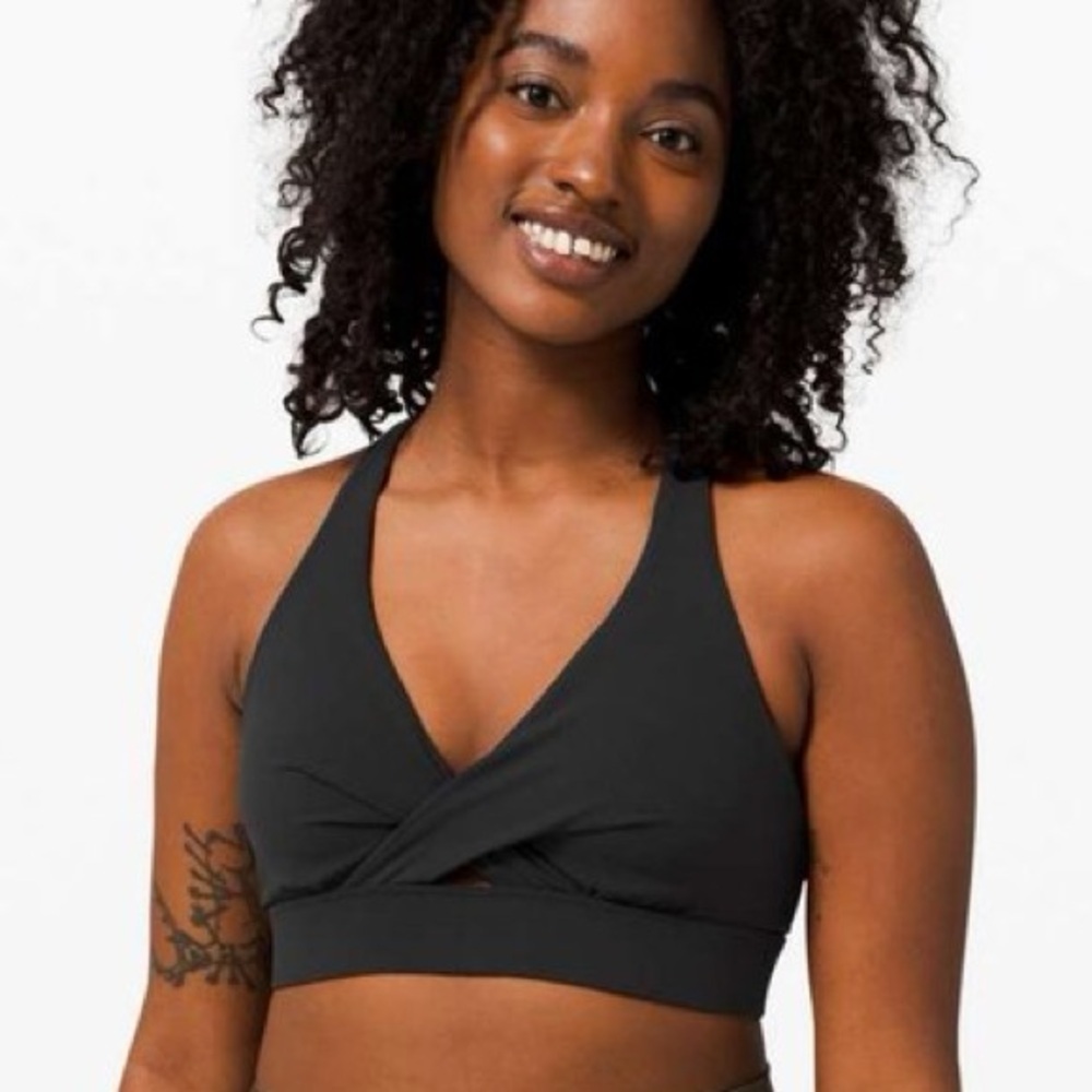 Lululemon Sweet Awakenings Light Support Bra Top Size B/Cup